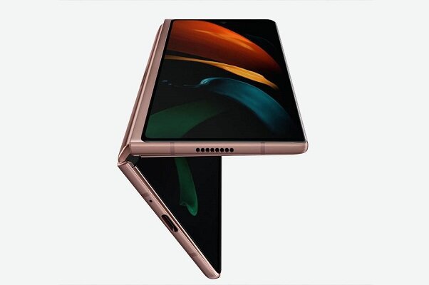 خبرهای تازه از گوشی تاشوی گالکسی زد فولد ۲ با ارائه نمایشگر مستحکم‌تر